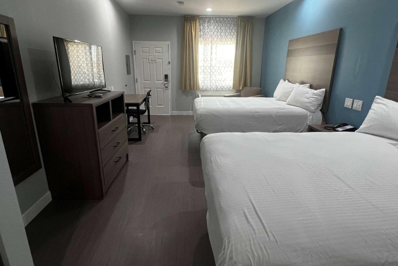 מלון Baymont By Wyndham Freeport Texas מראה חיצוני תמונה