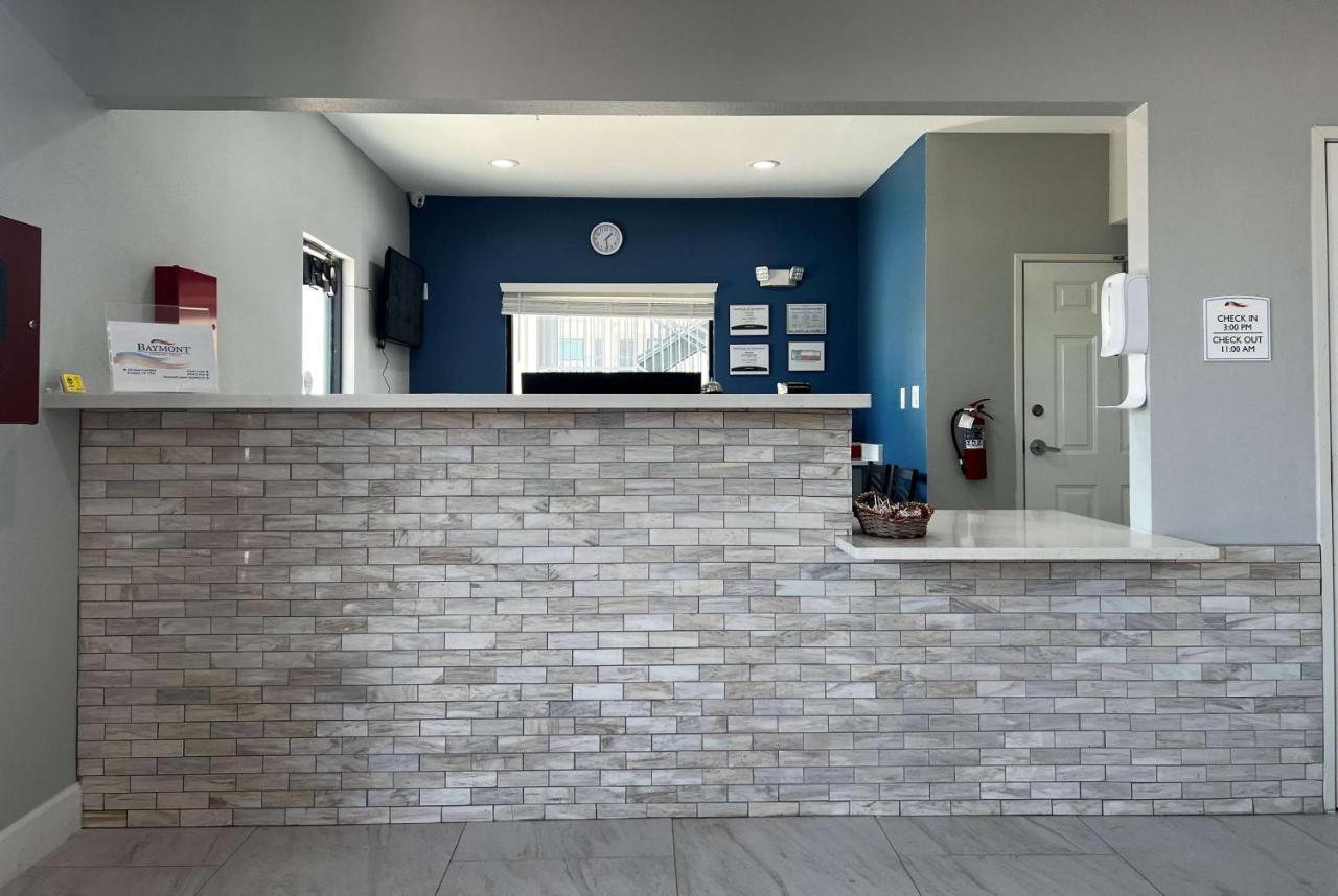 מלון Baymont By Wyndham Freeport Texas מראה חיצוני תמונה