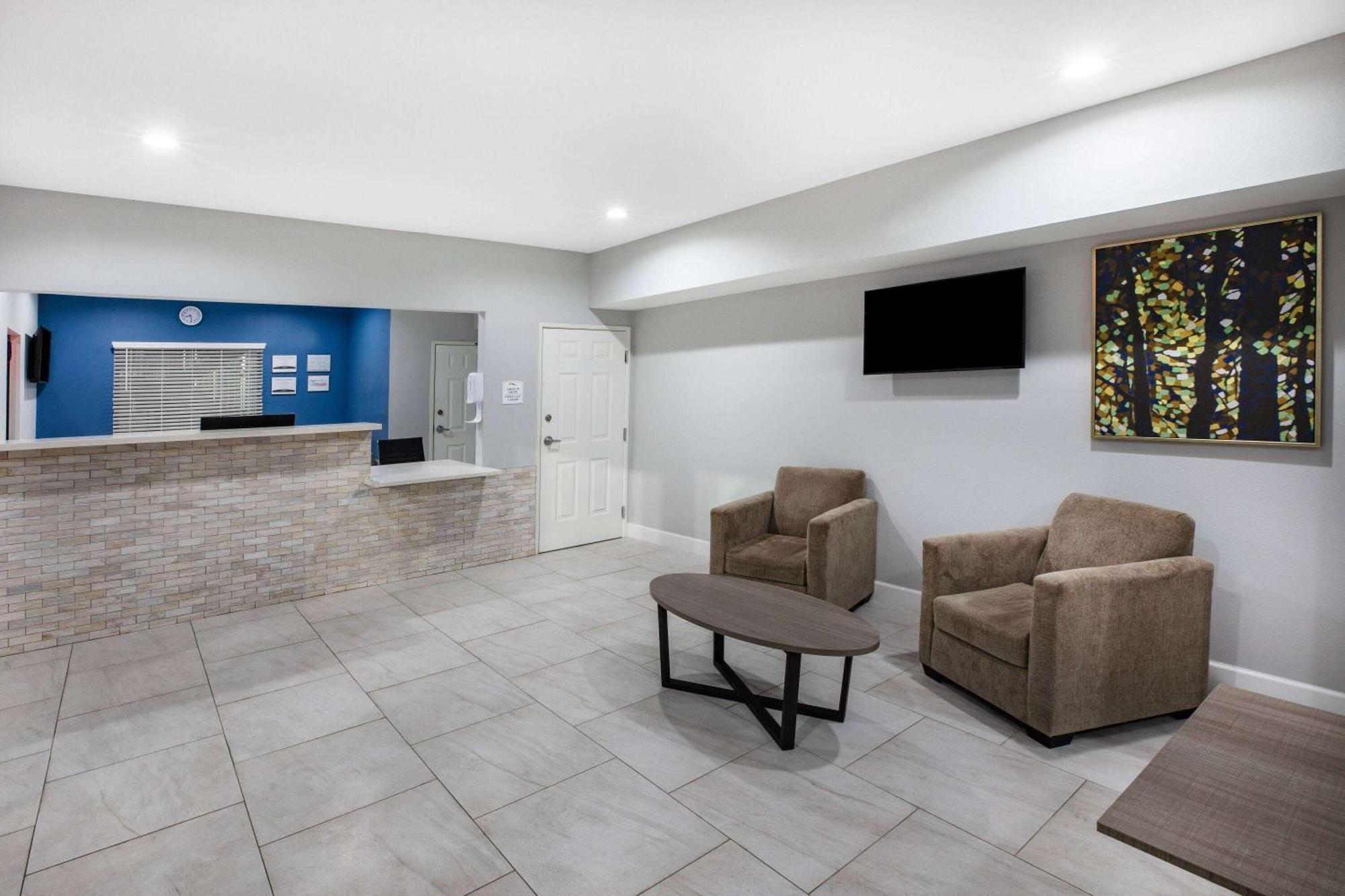 מלון Baymont By Wyndham Freeport Texas מראה חיצוני תמונה